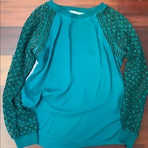 Green long sleeve blouse